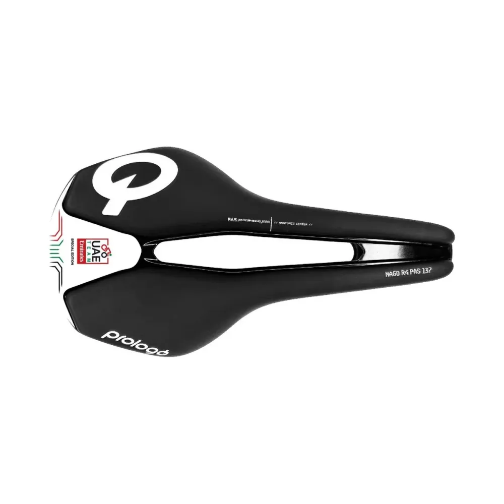 PROLOGO NAGO R4 PAS-sadel 137 mm bredde UAE Tirox-skinner Sort/hvid
